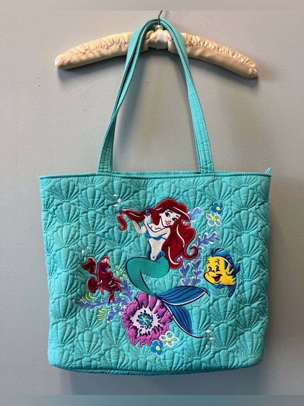 Vera Bradley Disney Ariel Large Quilted Turquoise Shell Pattern Tote Bag